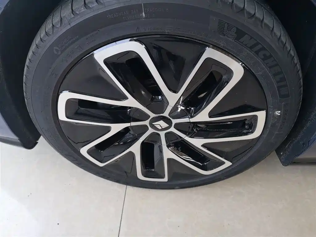 Baojun Enjoyment 2025 2025 PHEV 140km Luxury Edition