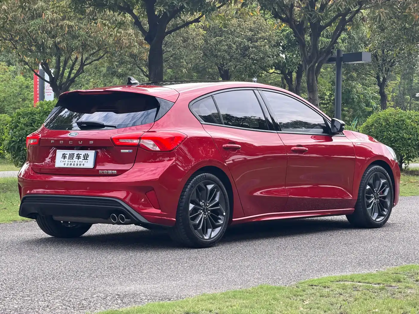 Ford Focus 2022 2022 Hatchback EcoBoost 180 Automatic ST Line