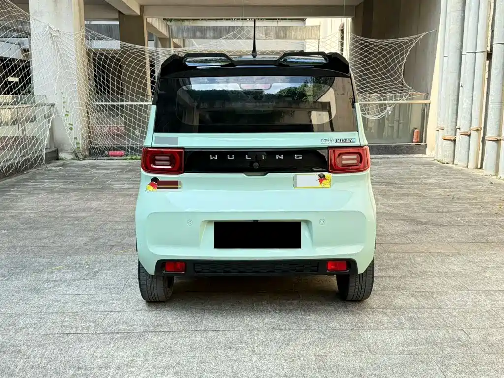 Фото 4 - Wuling Motors Hongguang MINIEV