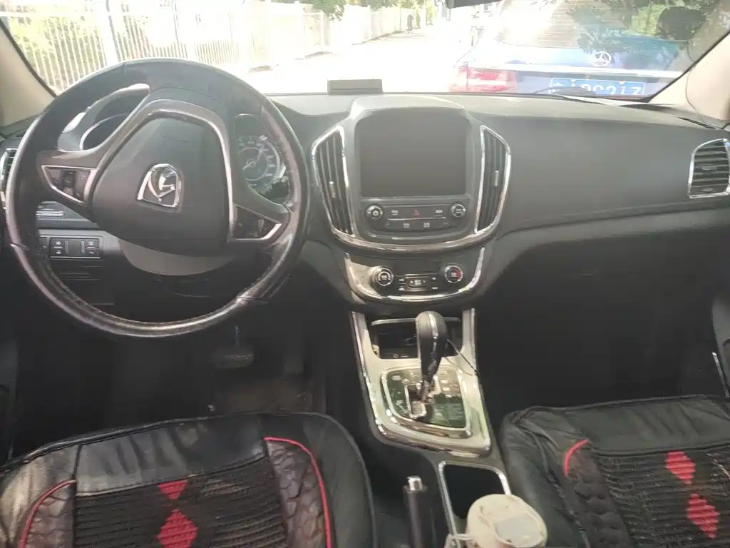 Baojun 560 2017 2016 1.8L iAMT Luxury