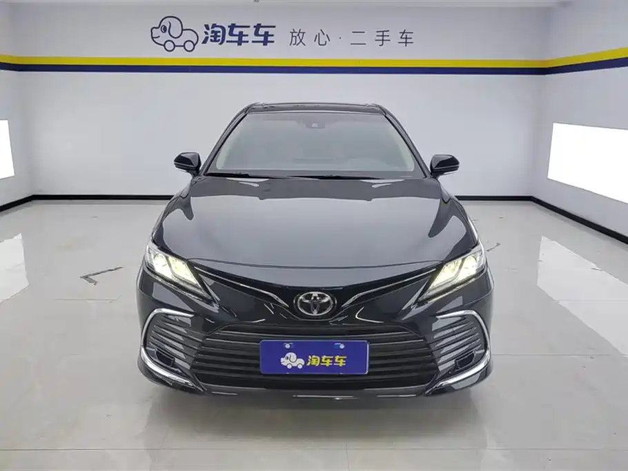 Toyota Camry 2021 2.0G Luxury Edition фото 2