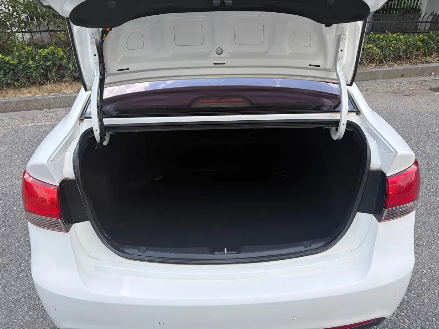 Kia Forte 2015 2014 1.6L MT GLS