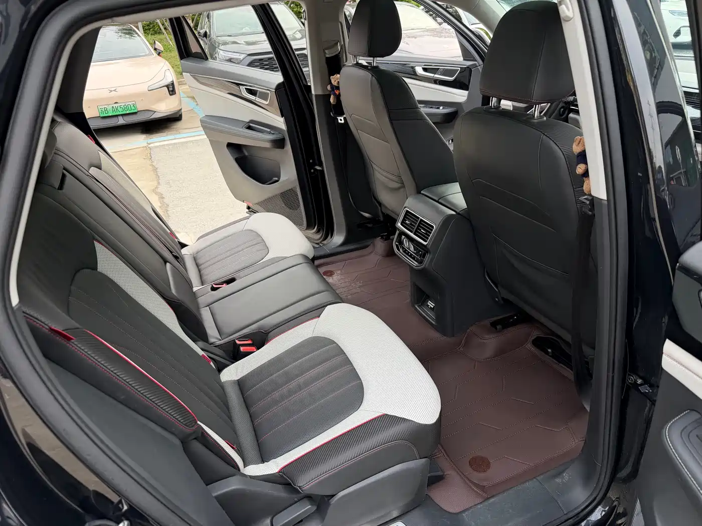 Volkswagen Teramont 2023 380TSI AWD Exclusive Luxury Edition фото 21