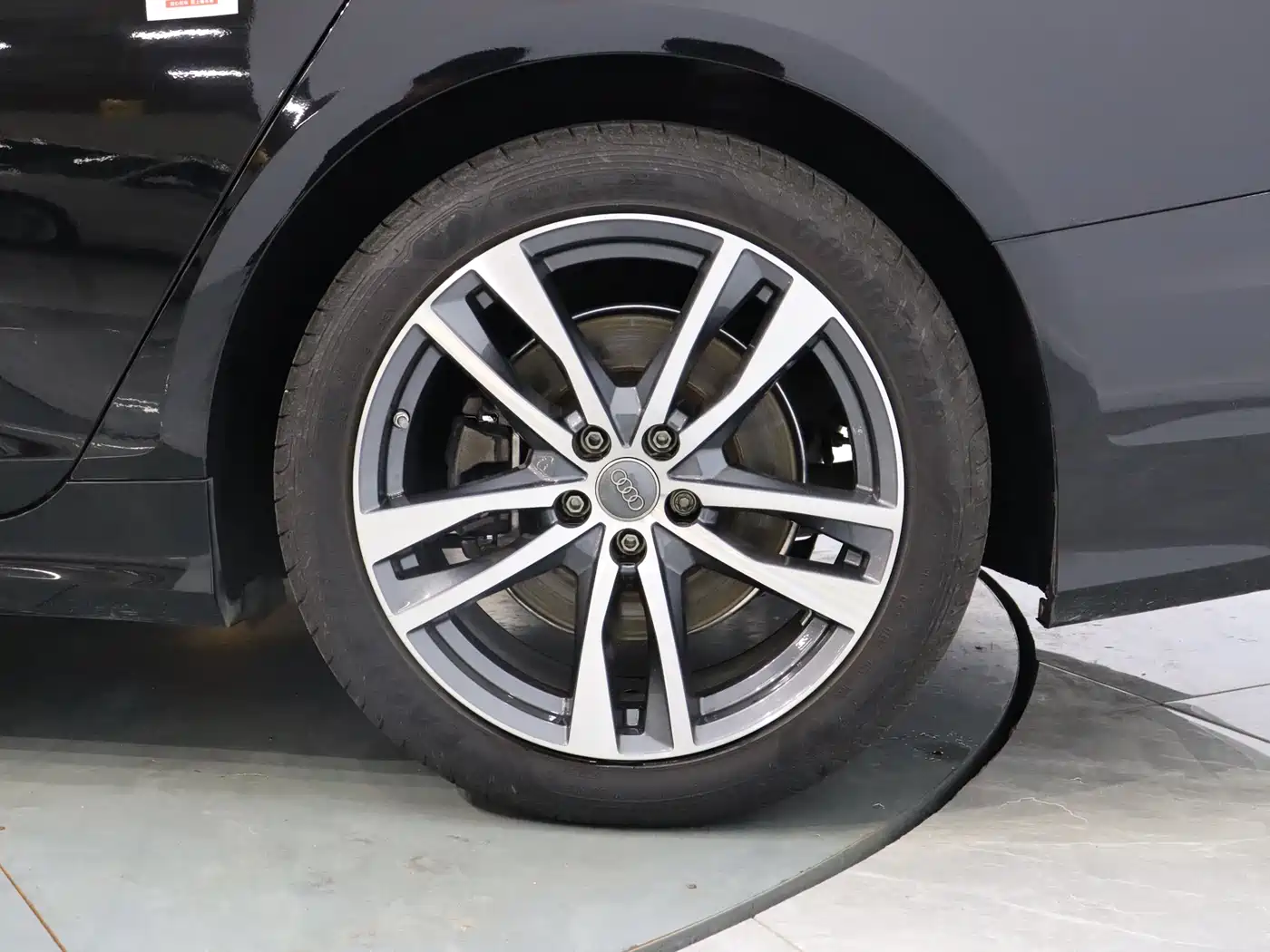 Audi A6L 2020 40 TFSI Luxury Dynamic фото 10