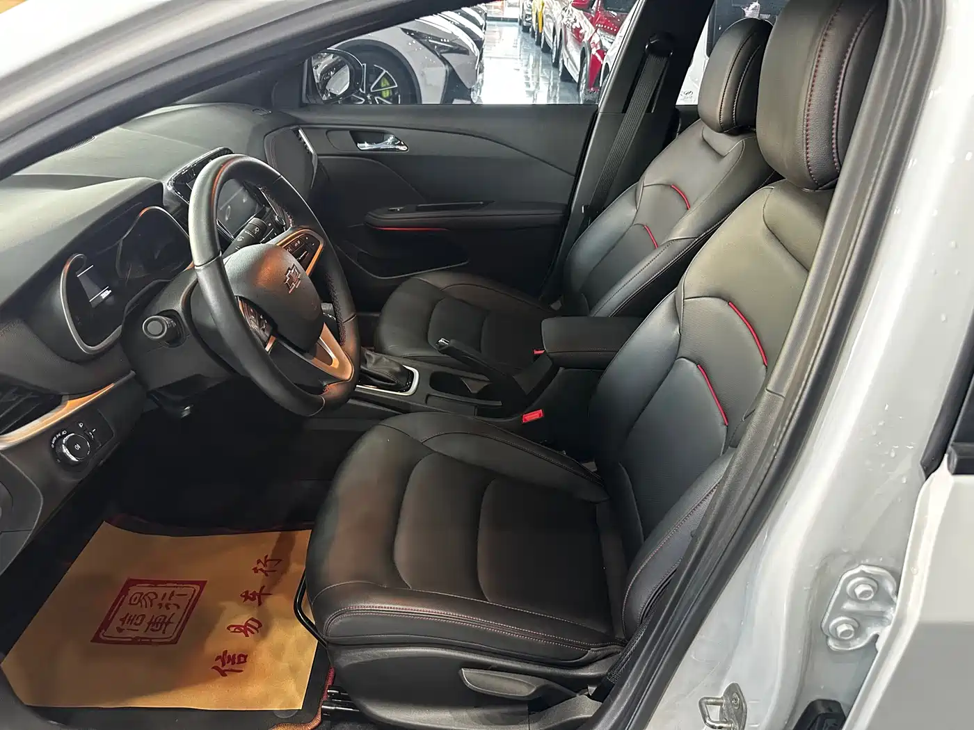Chevrolet Monza 2019 RS 330T Auto Smooth Edition China VI фото 4