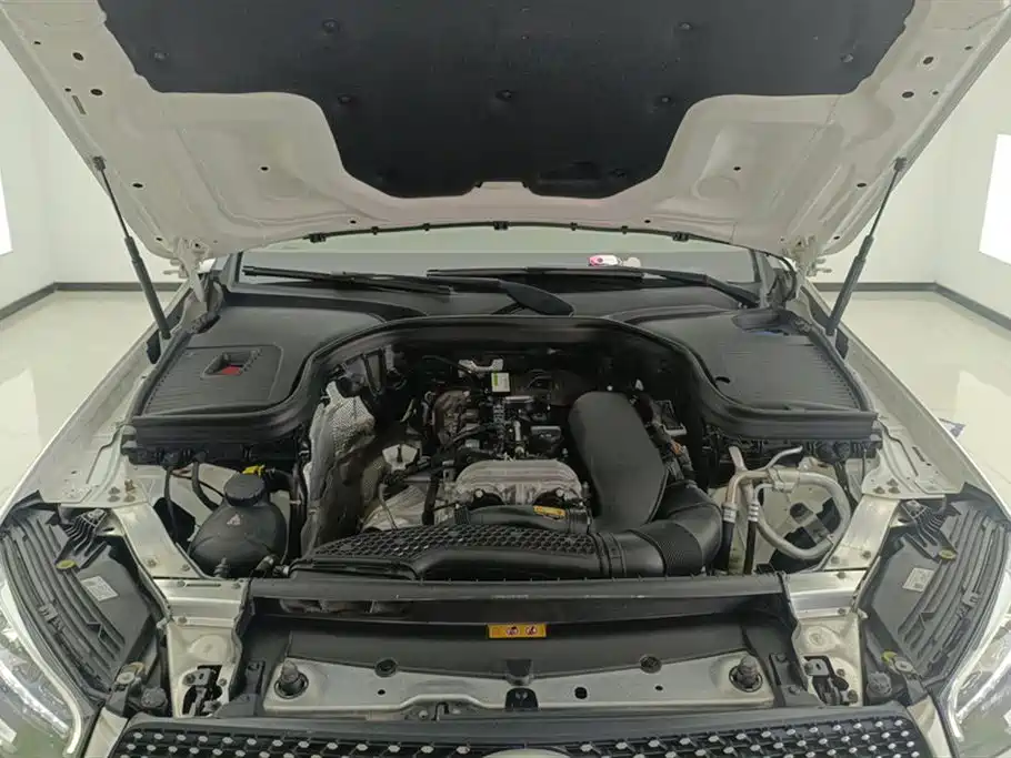 Mercedes-Benz GLC 2020 Facelift GLC 260 L 4MATIC Luxury фото 10