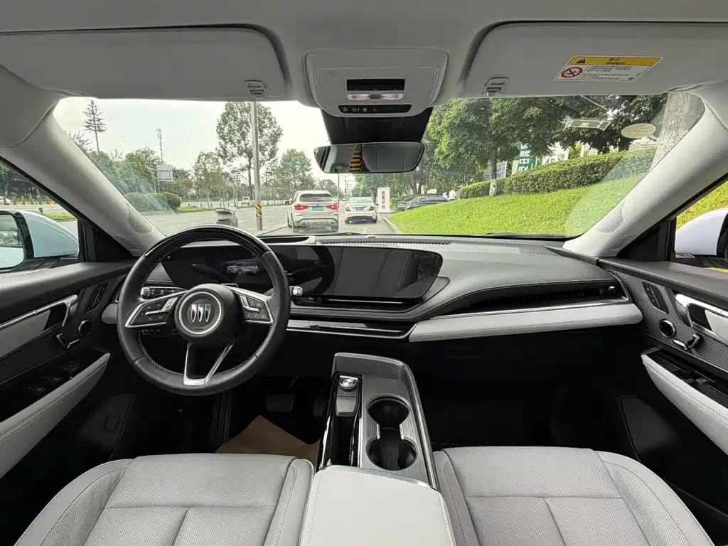 Buick E5 2023 2023 Smart Standard Range Edition