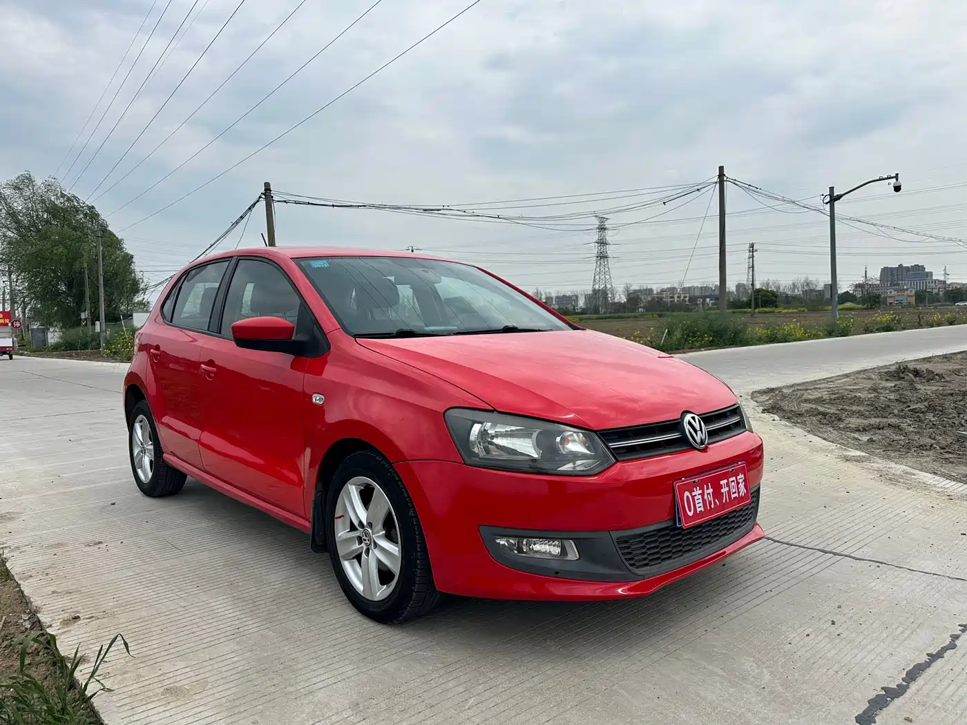 Volkswagen Polo 2011 1.6L Automatic Style Edition фото 7