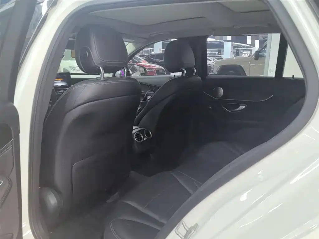 Mercedes-Benz C-Class (Import) 2015 C 200 Estate фото 13