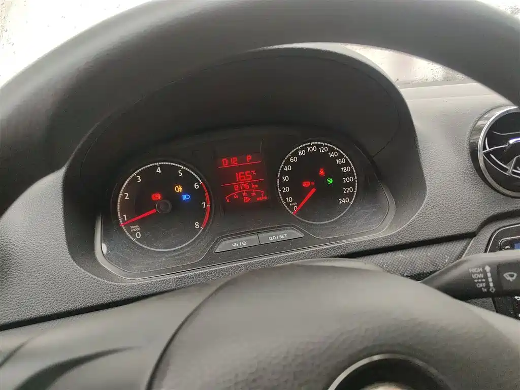 Volkswagen Jetta 2019 Dream Edition 1.5L Auto Fashion фото 9