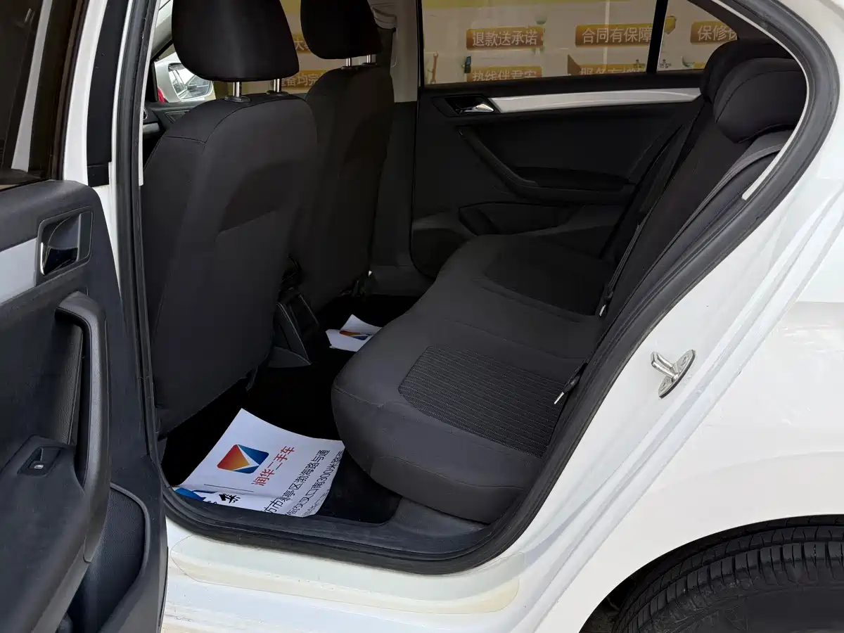 Buick Excelle 2014 XT 1.6L Automatic Fashion фото 6