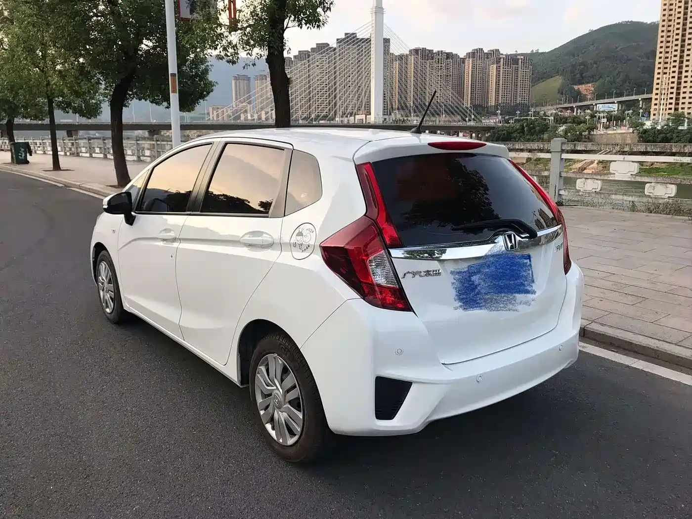 Photo 3 - Honda Fit