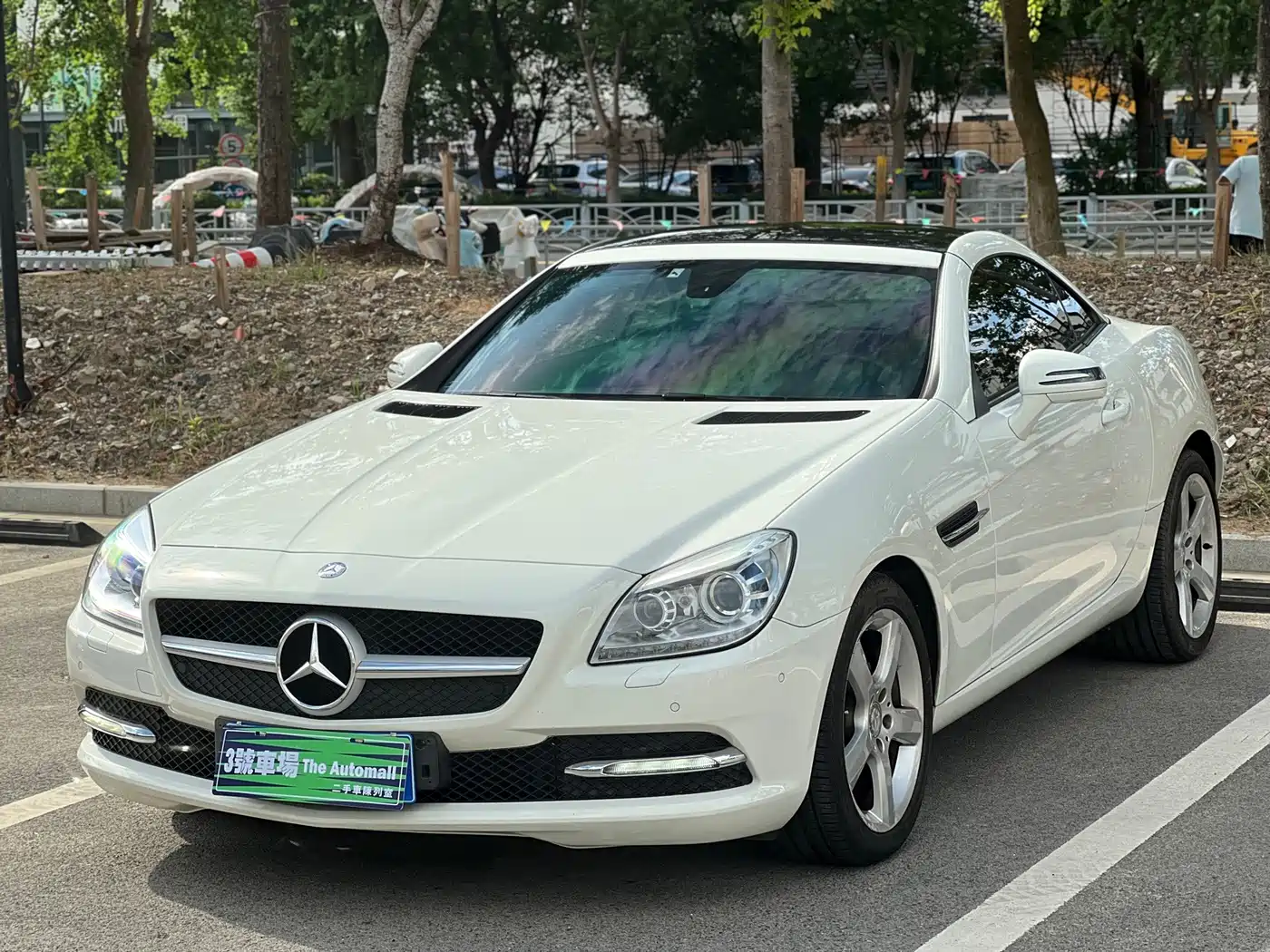 Mercedes-Benz SLK-Class 2012 2011 SLK 200 Fashion