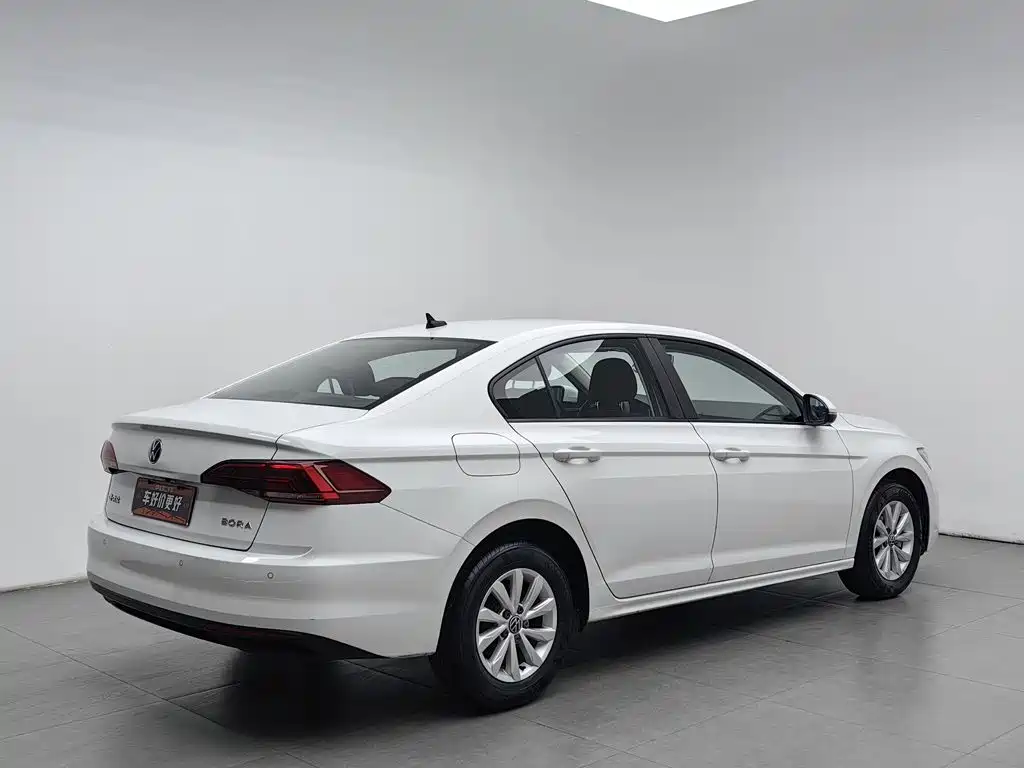 Volkswagen Bora, миниатюра 2