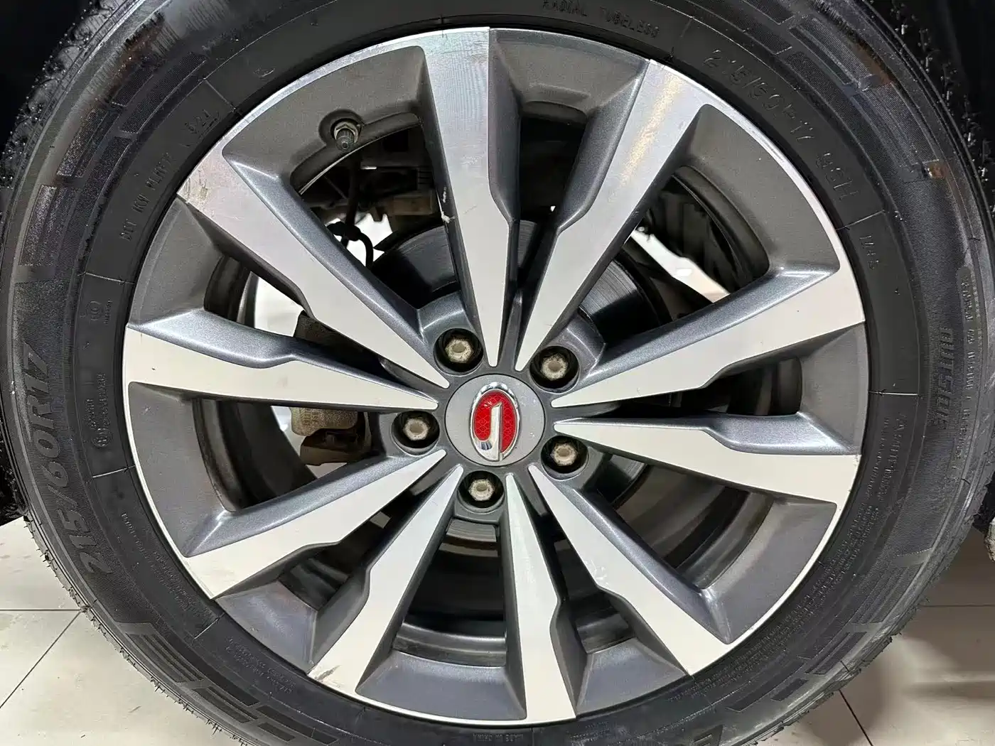 GAC Trumpchi Trumpchi GS3 2019 235T Automatic Elite Edition фото 13