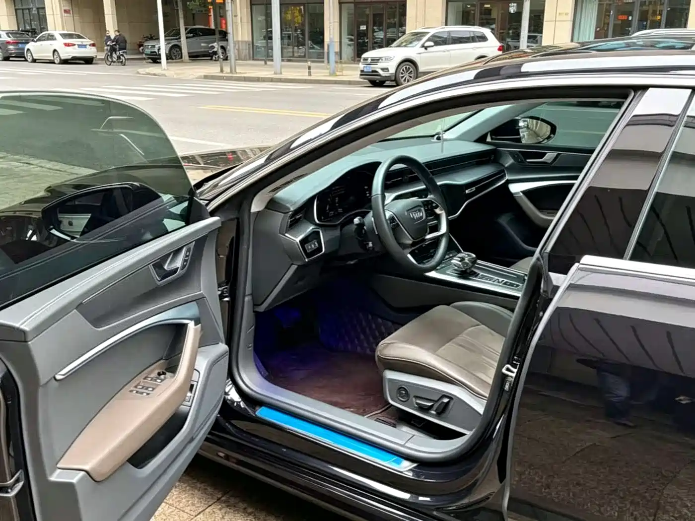 Audi A7L 2024 45TFSI S-line Dream Edition Crystal Package фото 5