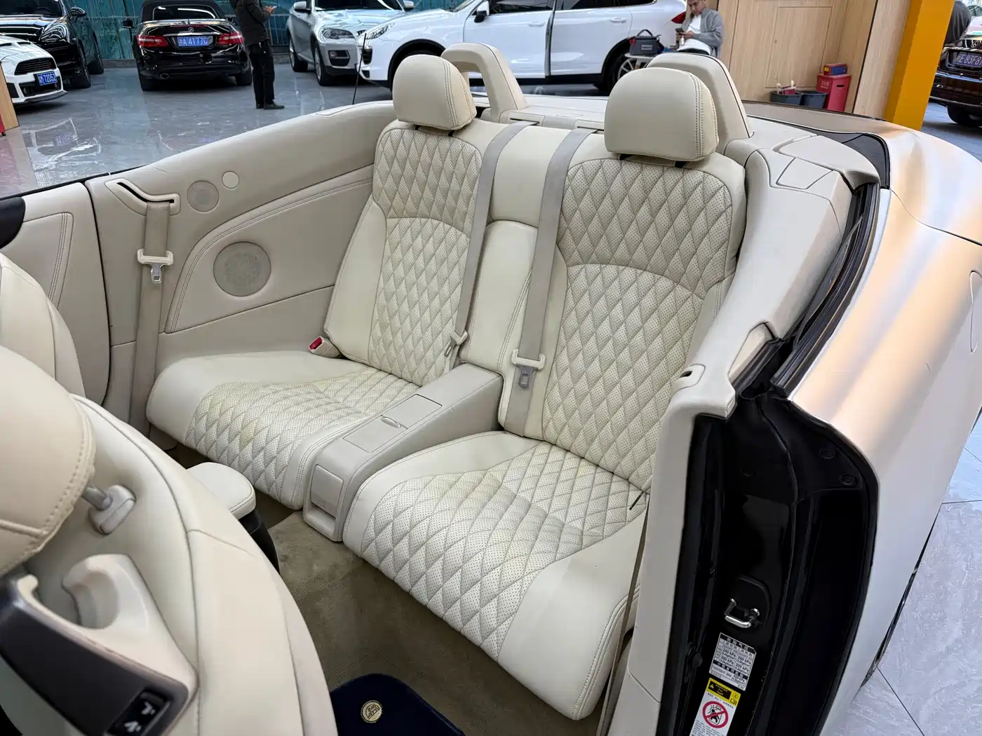 Lexus IS 2009 300C фото 21