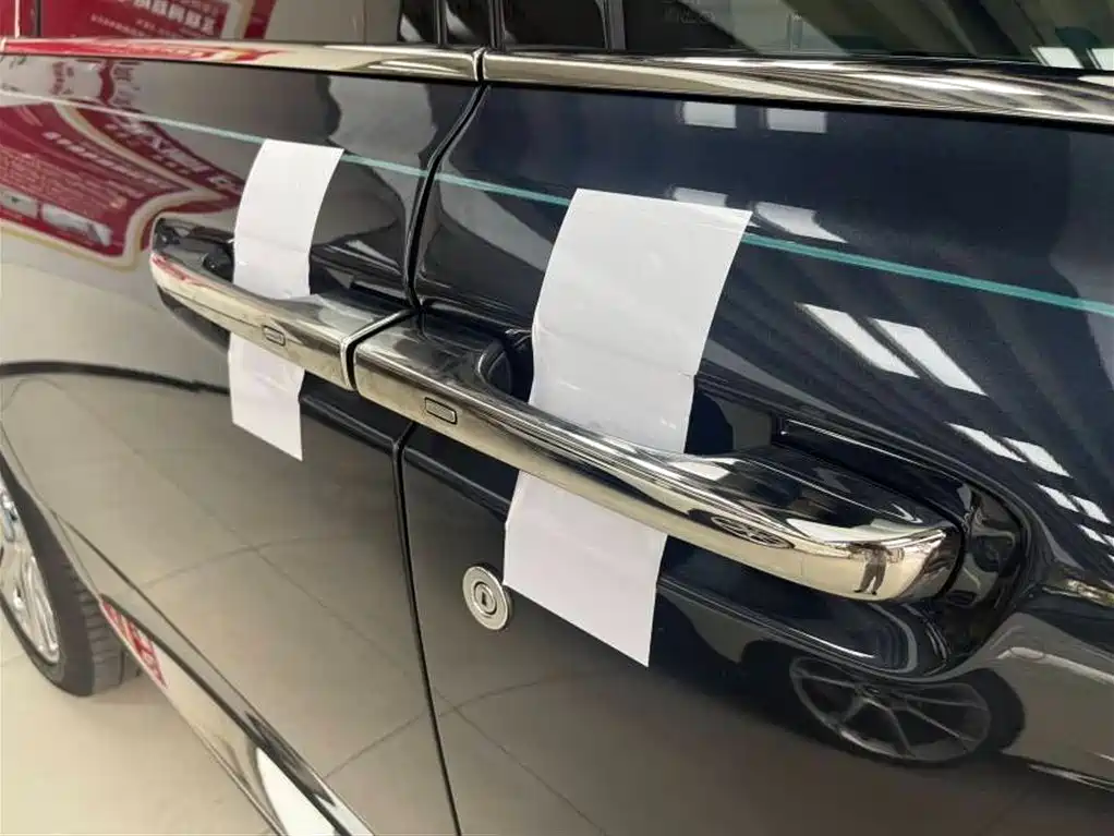 Rolls-Royce Cullinan 2018 5-Seater Version фото 9