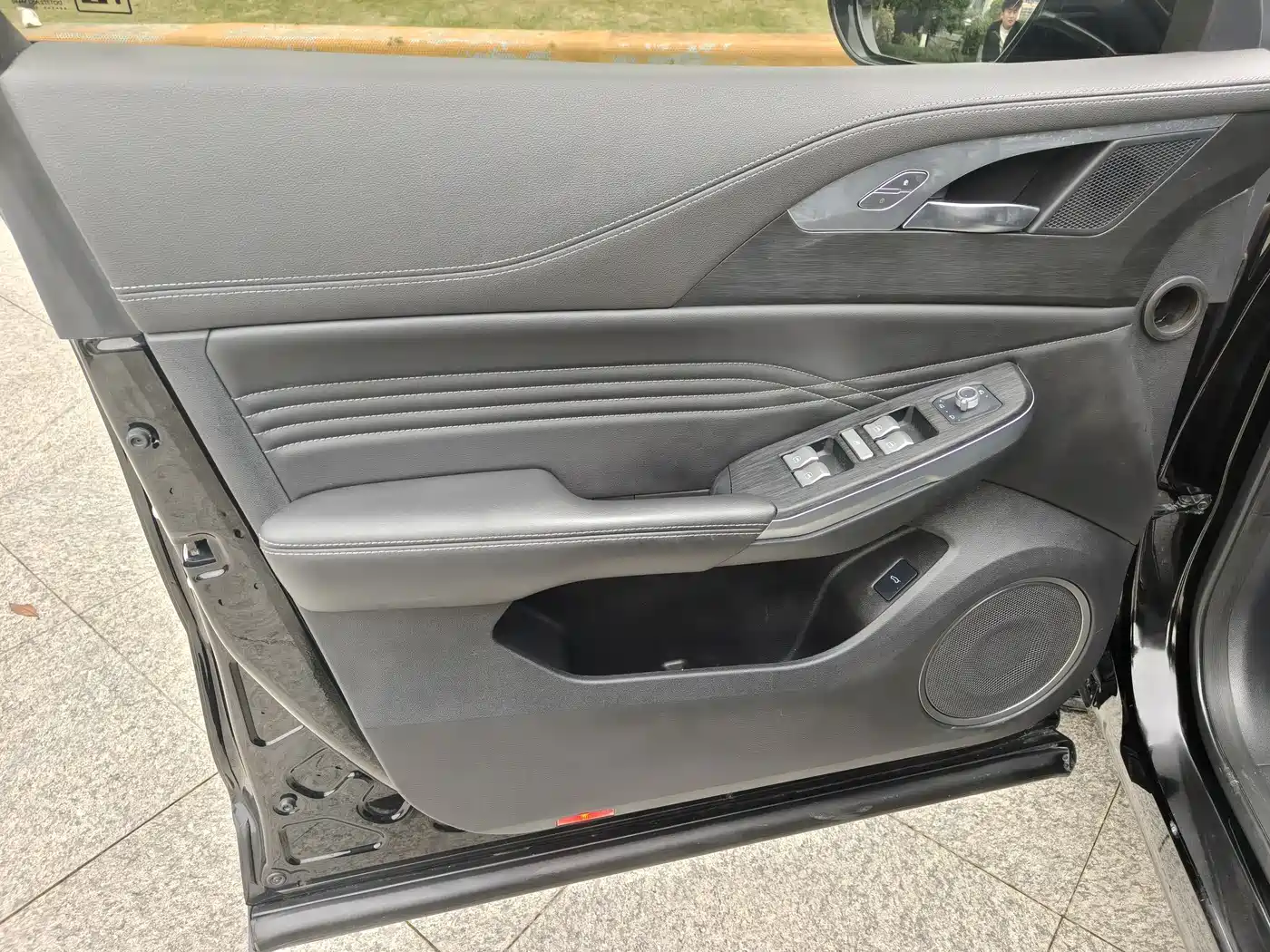 WEI PAI WEI BRAND VV5