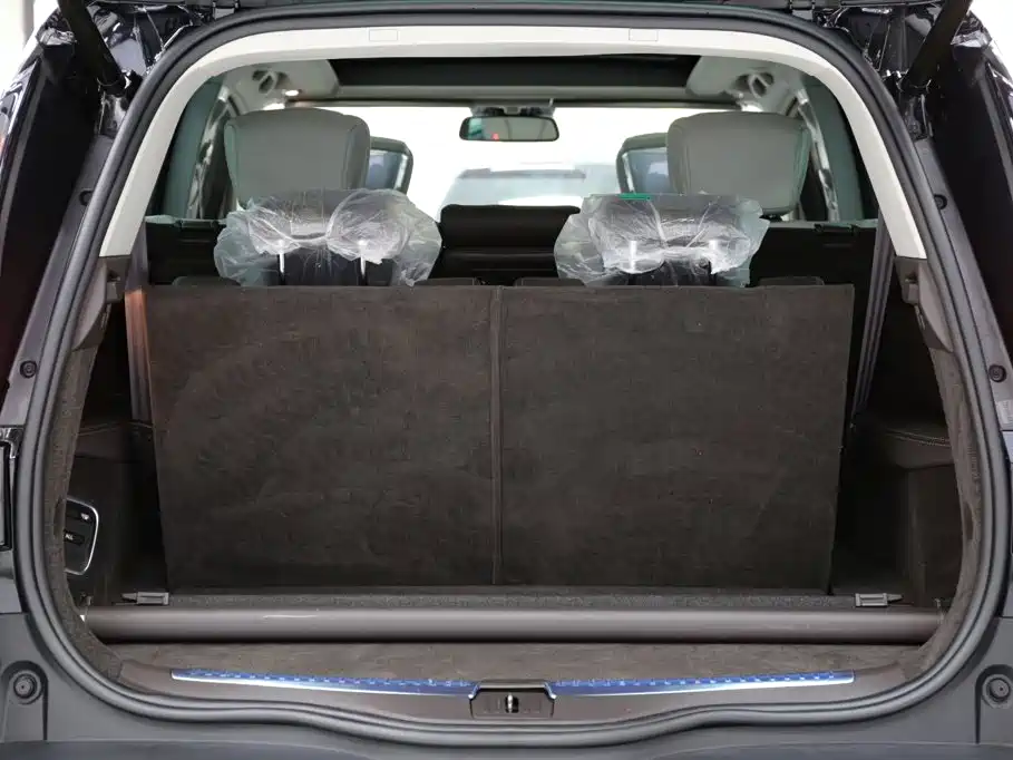 Renault Espace Classic 2018 2018 Model TCe 300 Elegant Paris Edition