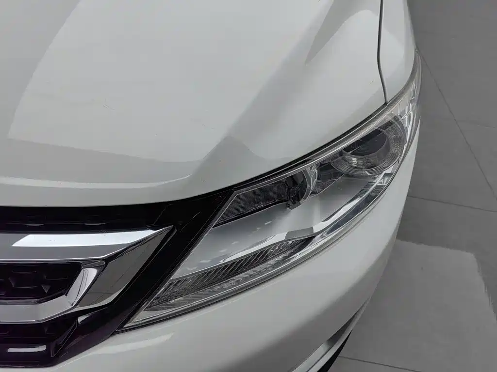 Dongfeng Aeolus Dongfeng Fengshen AX3 2016 2016 1.5L Automatic Trendy Cool Edition