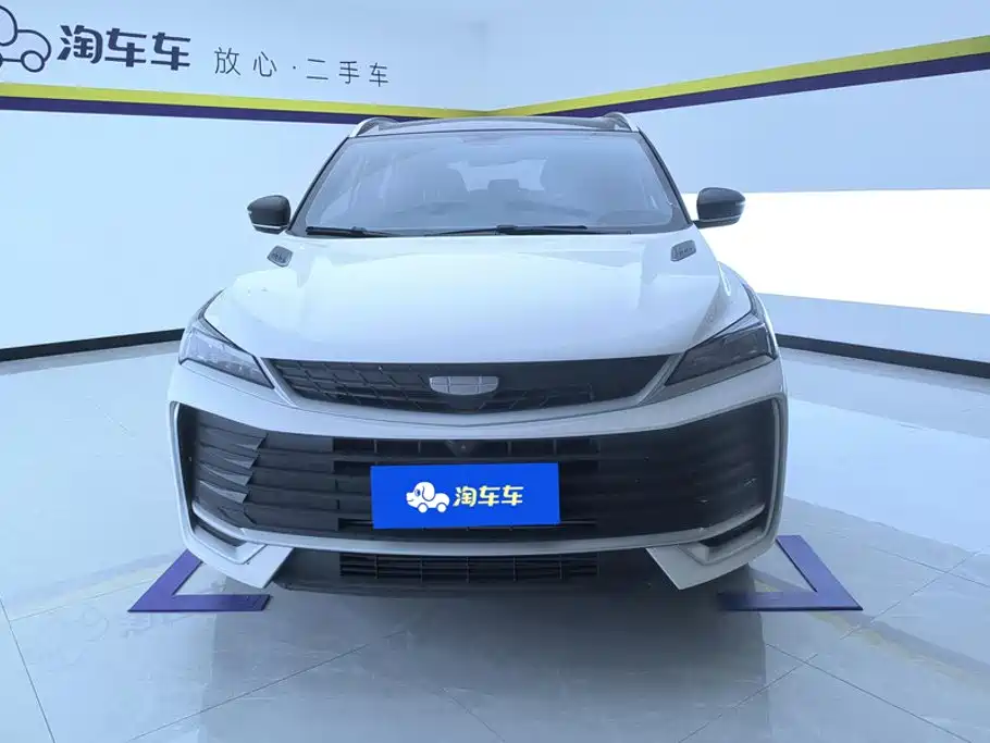 Photo 2 - Geely Binyue