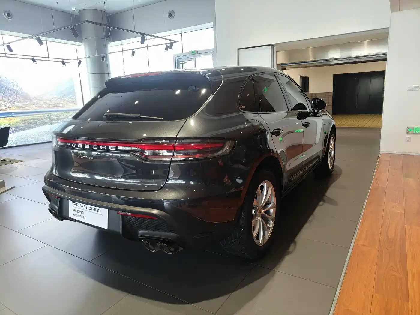 Porsche Macan 2022 Macan 2.0T фото 3