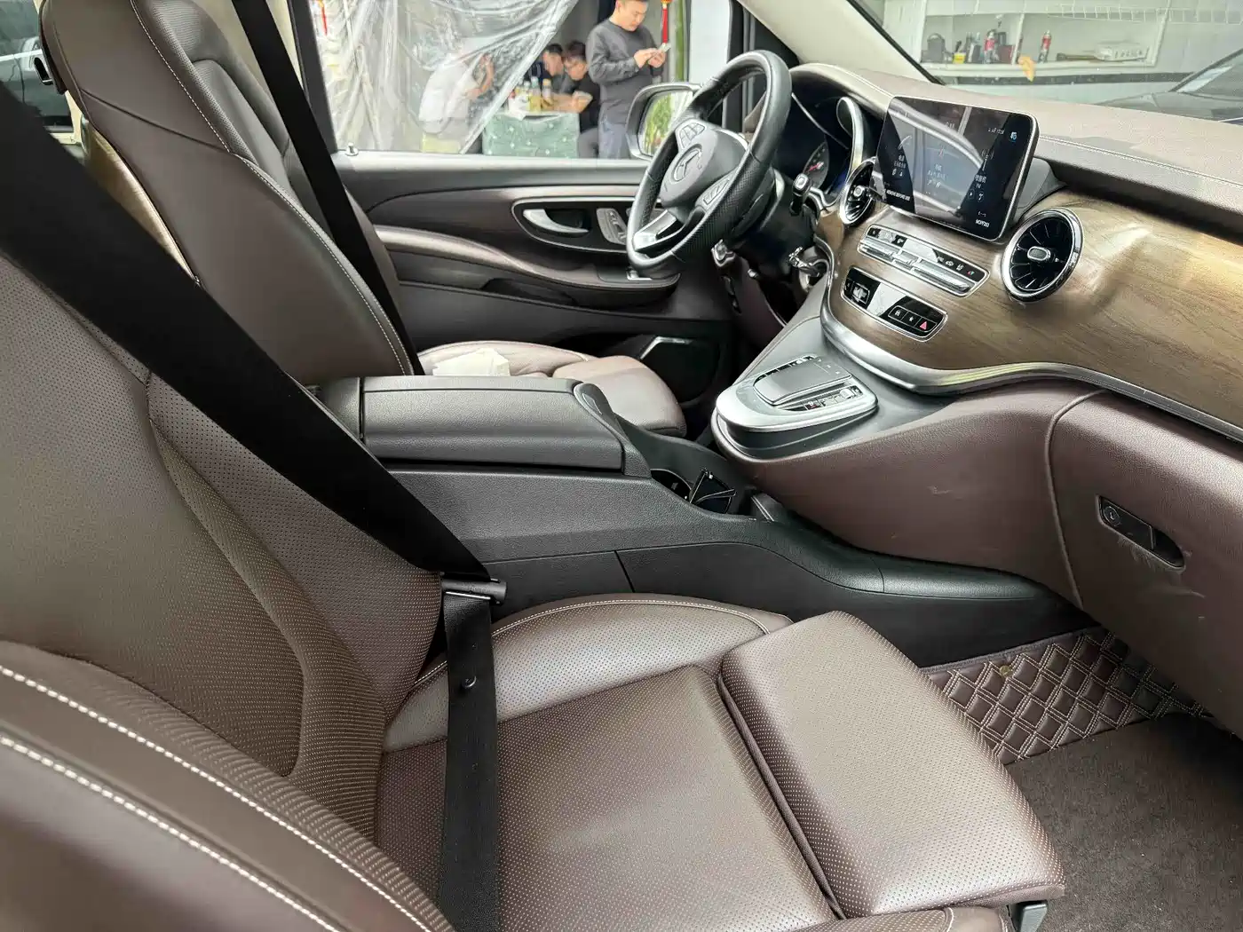 MERCEDES-BENZ V CLASS