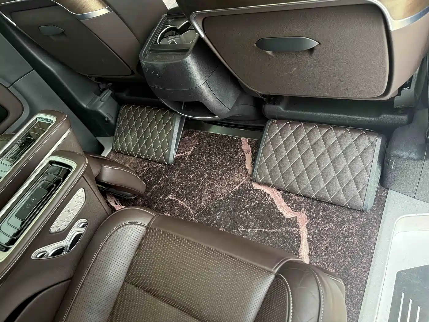 MERCEDES-BENZ V CLASS