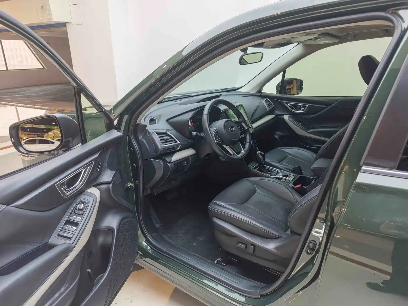 SUBARU FORESTER