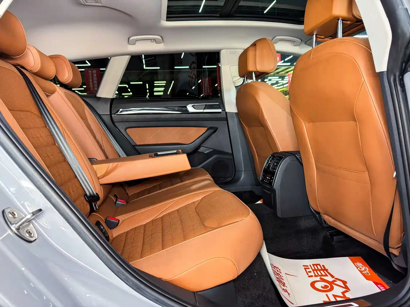 Volkswagen FAW-Volkswagen CC 2023 Shooting Brake 380TSI Hunter's Heart Edition фото 14