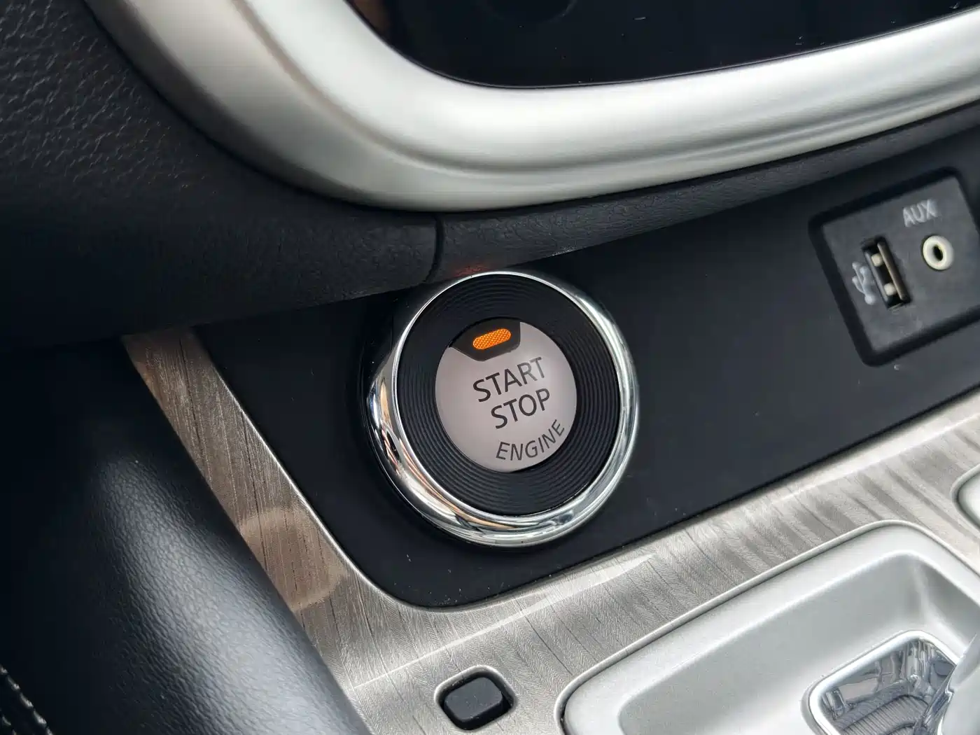 Nissan Murano 2022 2021 2.5L XE 2WD Elite Edition