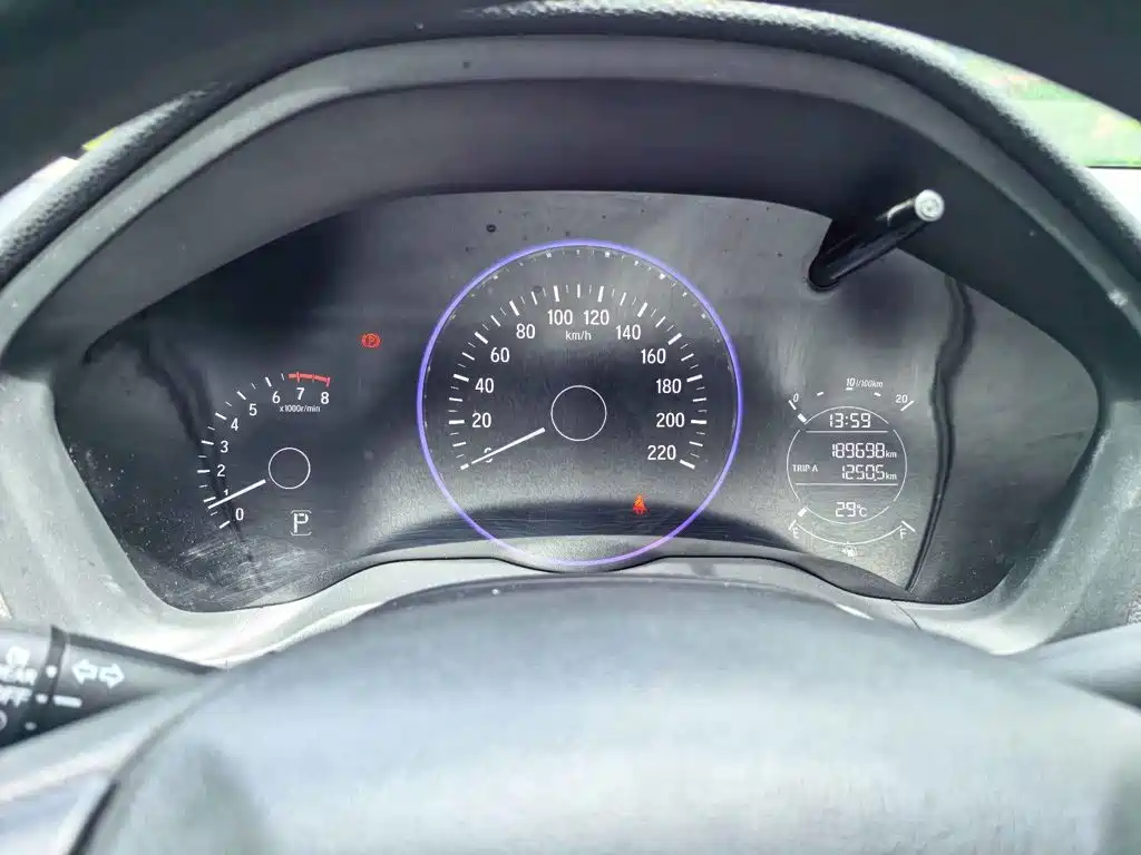 Honda Vezel 2015 2015 1.8L CVT FWD Elite