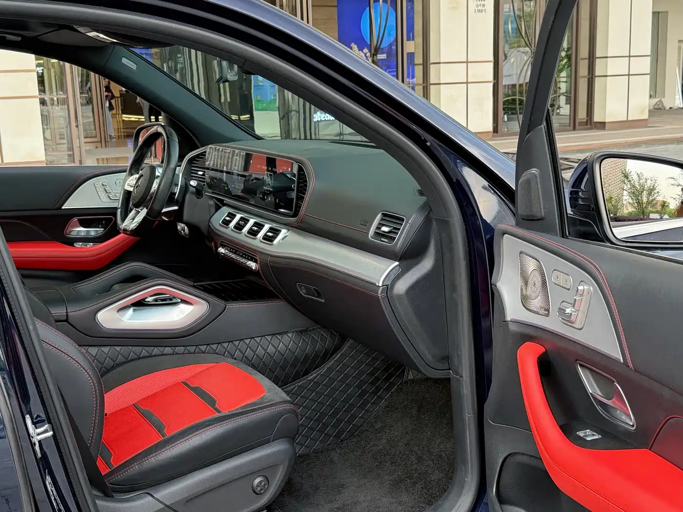 MERCEDES-BENZ GLE AMG