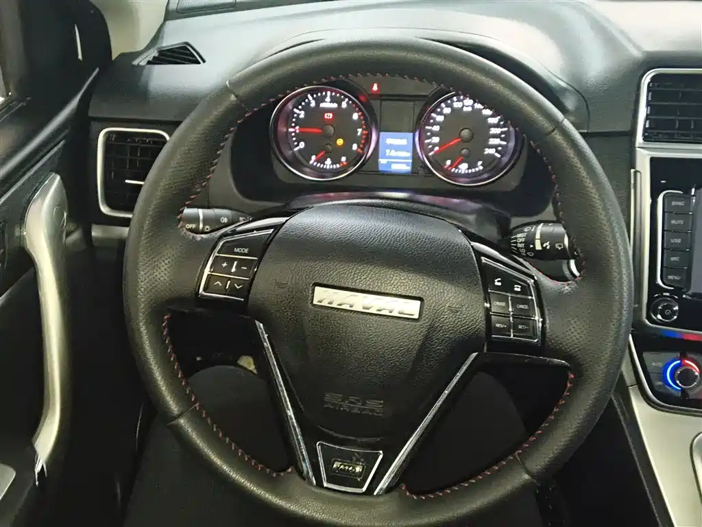 Haval M6 2019 1.5T Manual 2WD Elite Type China VI фото 7