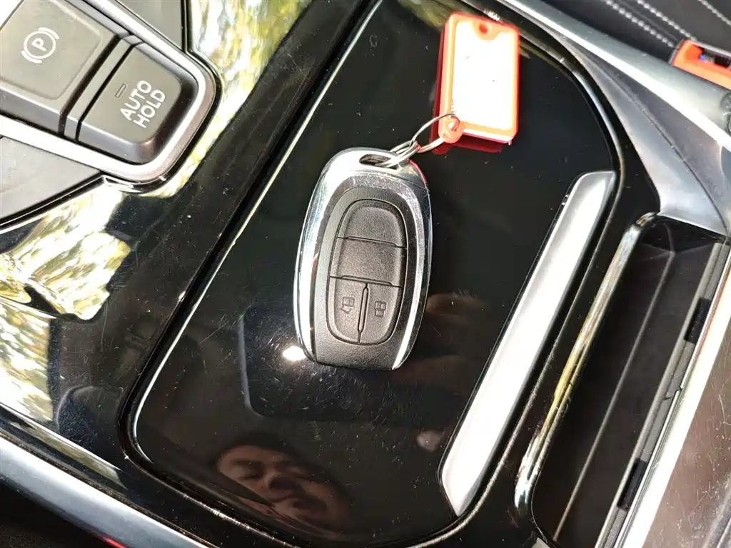 SAIC Maxus Maxus G20 2020 2.0T Gasoline Automatic Luxury фото 17