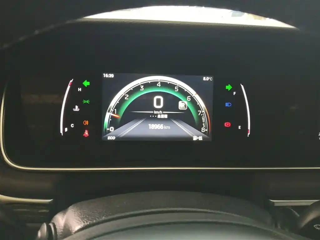 GAC Trumpchi Trumpchi M6 2023 PRO 270T DCT Luxury Edition фото 12