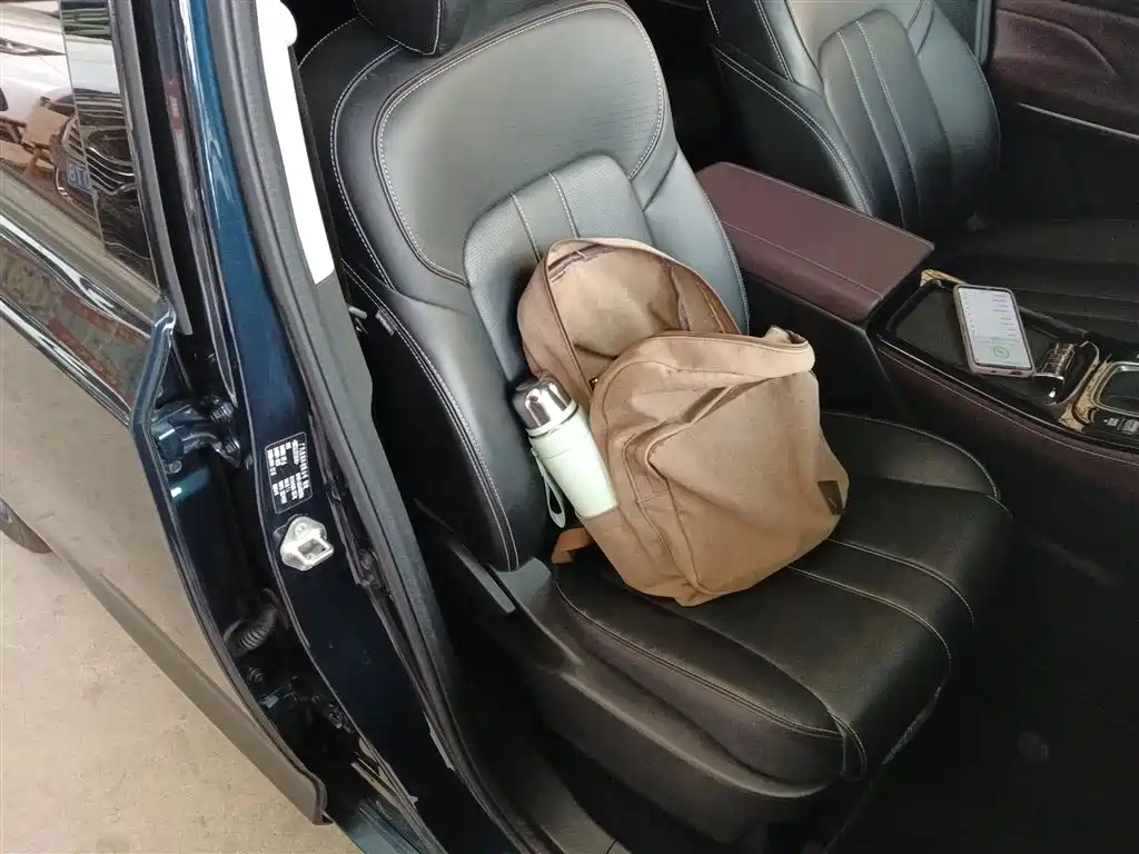GAC Trumpchi Trumpchi M6 2023 PRO 270T DCT Luxury Edition фото 25