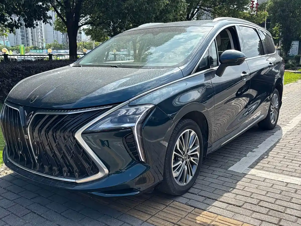 Dongfeng Fengxing Fengxing Yacht 2022 1.5T DCT Wave Chaser Edition