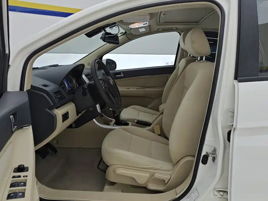 BAIC E-Series 2012 2012 Hatchback 1.5L Automatic Leshang Edition