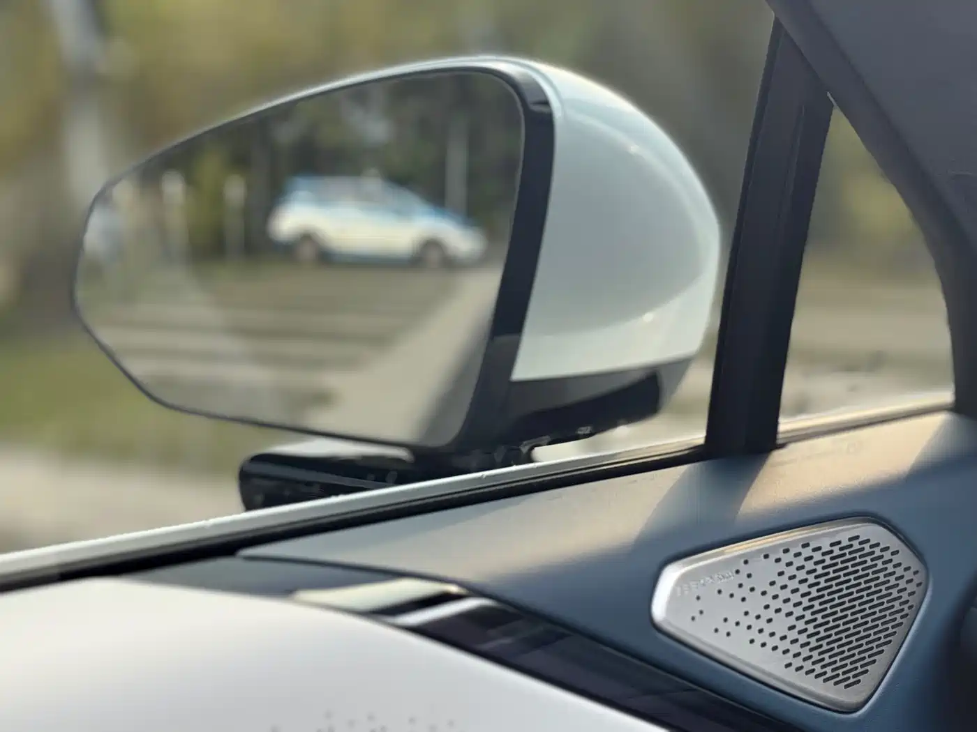 ZEEKR EXTREME KRYPTON 007