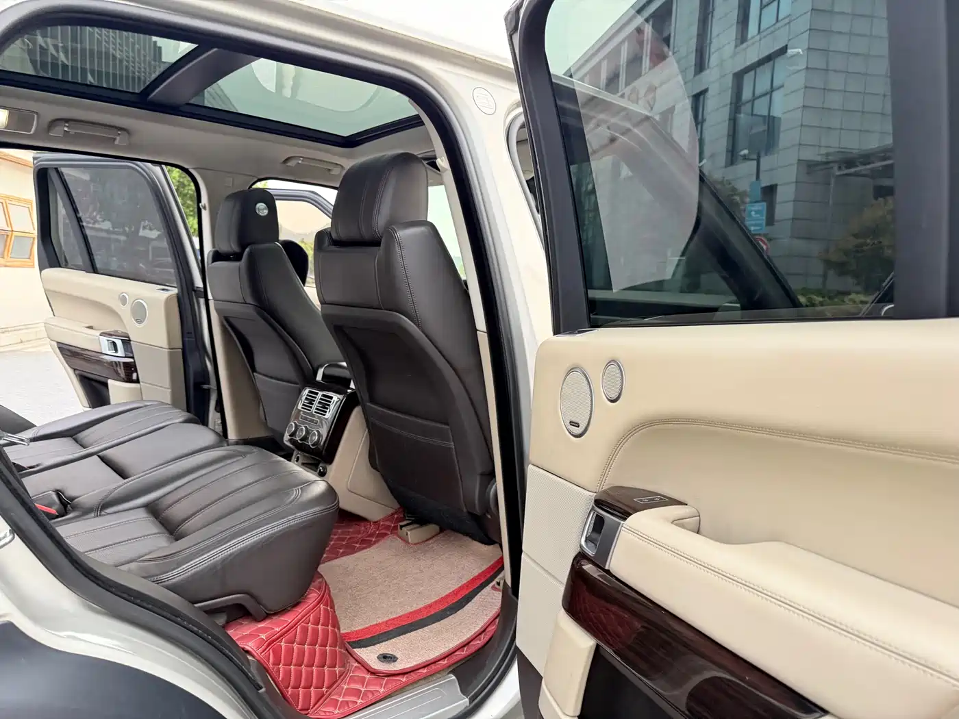 Land Rover Range Rover 2014 3.0 SC V6 Vogue фото 6