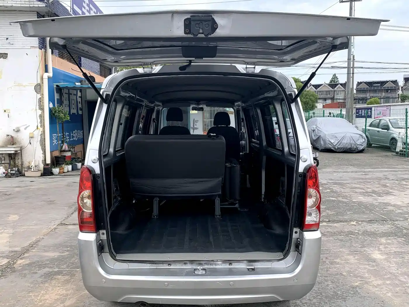 Wuling Motors Wuling Rongguang 2017 2017 1.5L Extended Basic