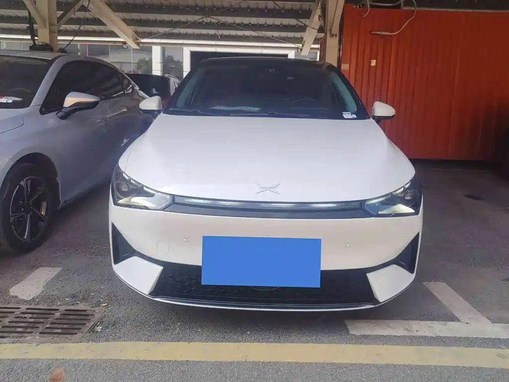 Фото 2 - XPeng P5