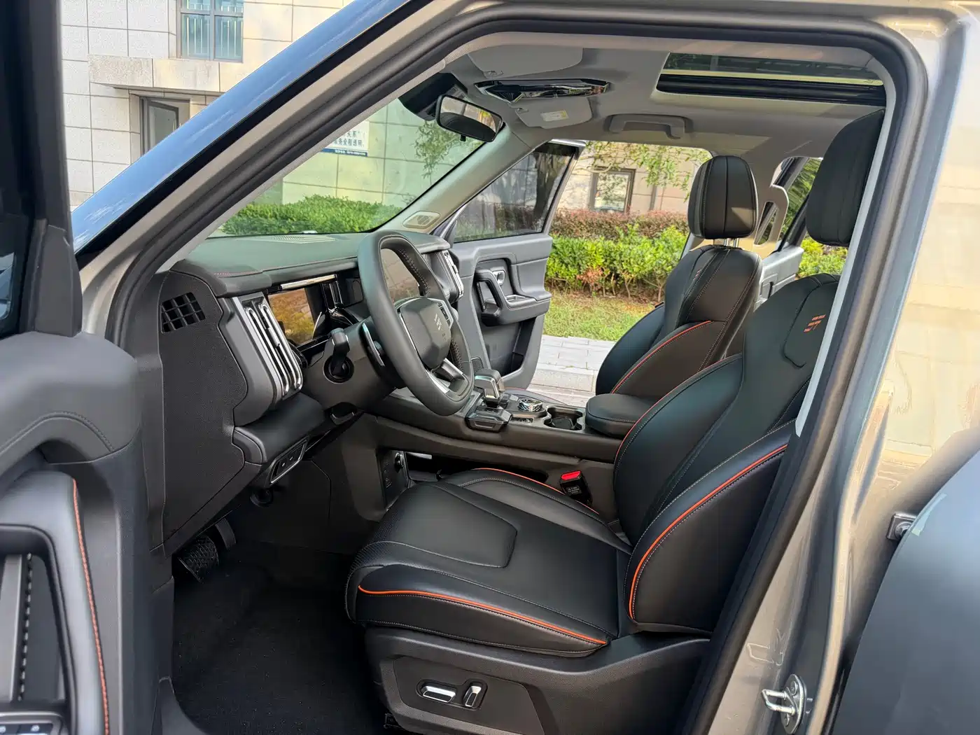 Jetour Freedom 2025 2025 1.5TD DCT Explorer
