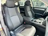 Photo 7 - Honda Accord
