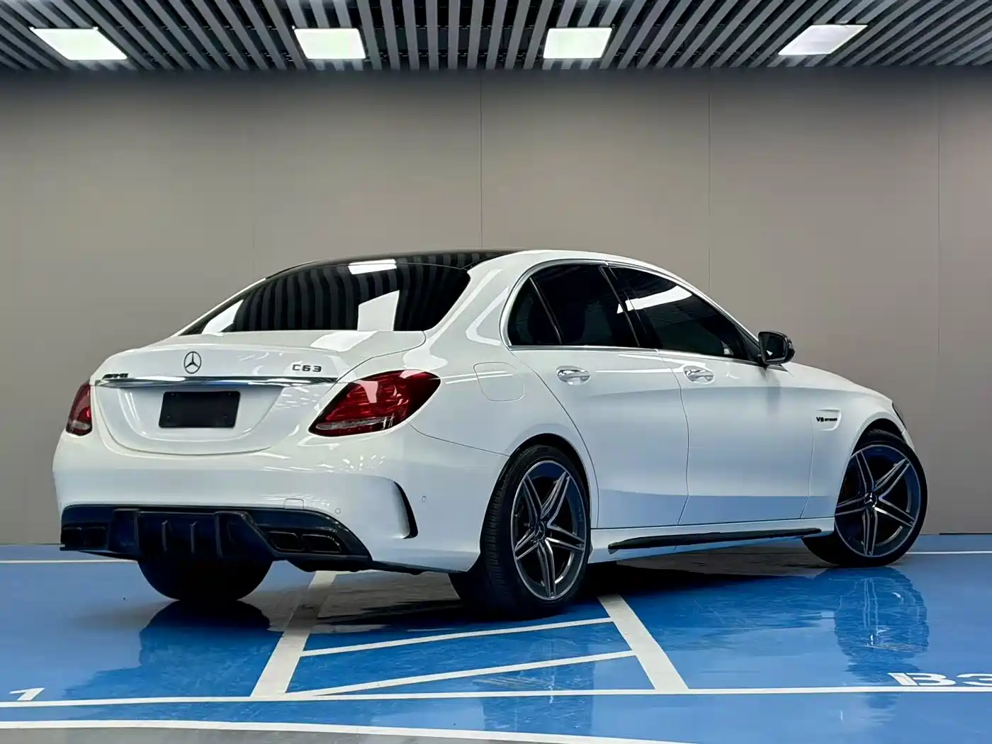 Mercedes-Benz C-Class AMG 2015 AMG C 63 фото 6