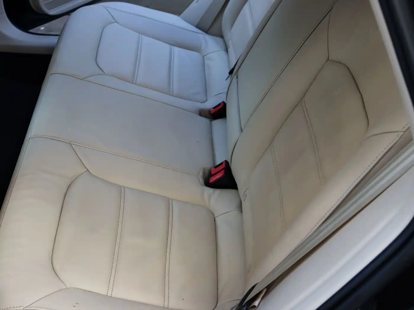 Фото 17 - Volkswagen Passat