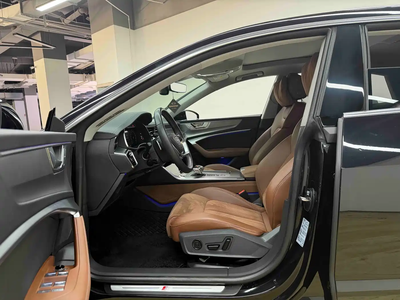 Audi A7L 2025 2024 45 TFSI Luxury