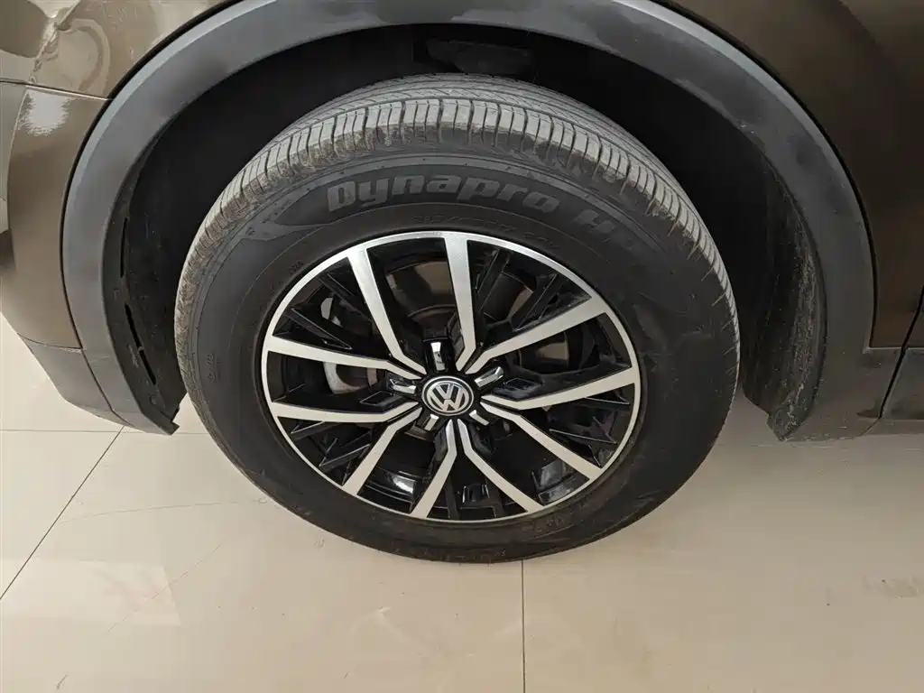 Volkswagen Tiguan L 2018 330TSI Automatic 2WD Luxury Edition фото 23